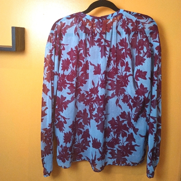 A New Day Maroon & Light Gray Long Sleeve Front Button Semi Sheer Top Size L - Picture 8 of 10